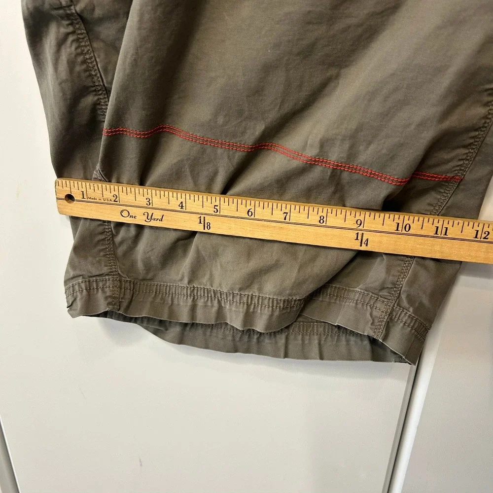 The North Face Mens Hiking Shorts Olive Green Stretch Waist L Large T325/T725
